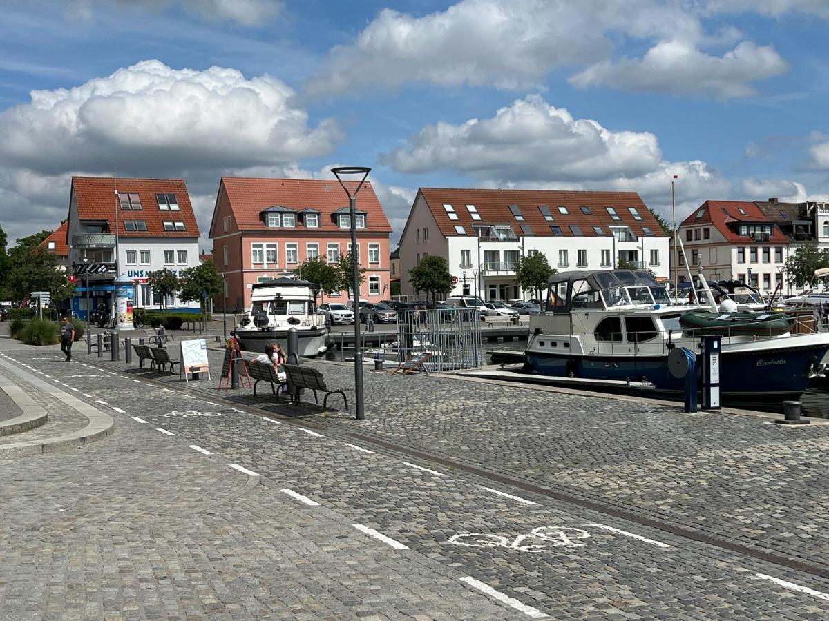 Apartment Cityapartments Am Hafen Waren (Mueritz)